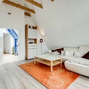 81 Qm, Messe/exhibition Center Apartment